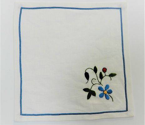 Handmade tablecloth with Kashubian embroidery